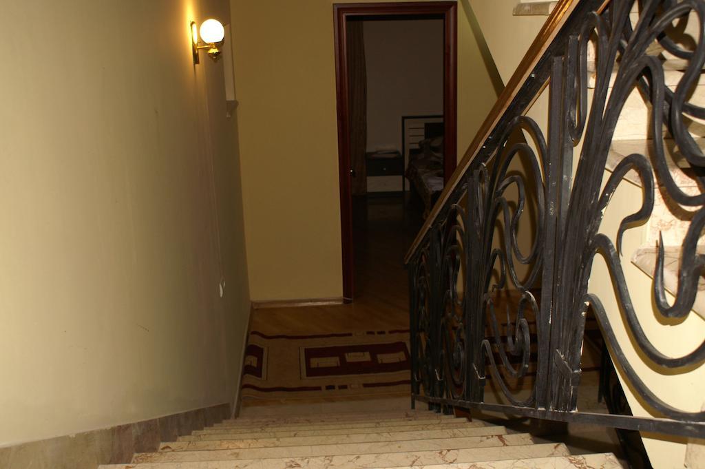 Europa+T Hotel Tbilisi Buitenkant foto