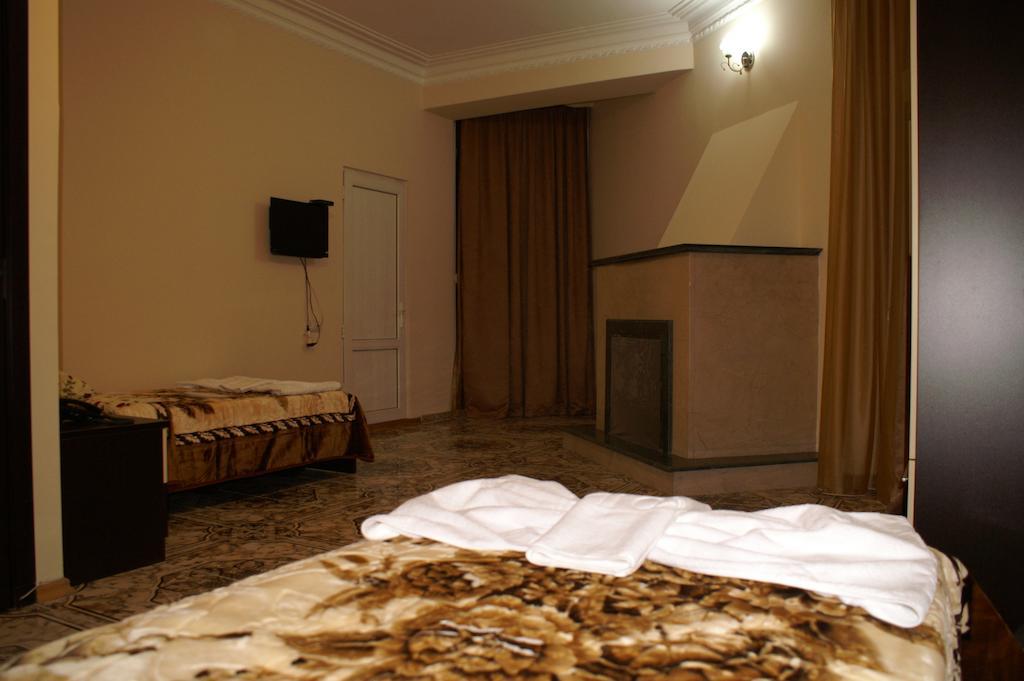 Europa+T Hotel Tbilisi Buitenkant foto